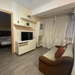 soho-apartment-3.hotelsinnerja.org/